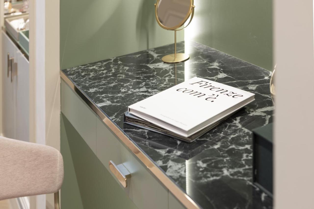 Hotel La Gemma 佛罗伦萨 外观 照片 Countertop made of quartz