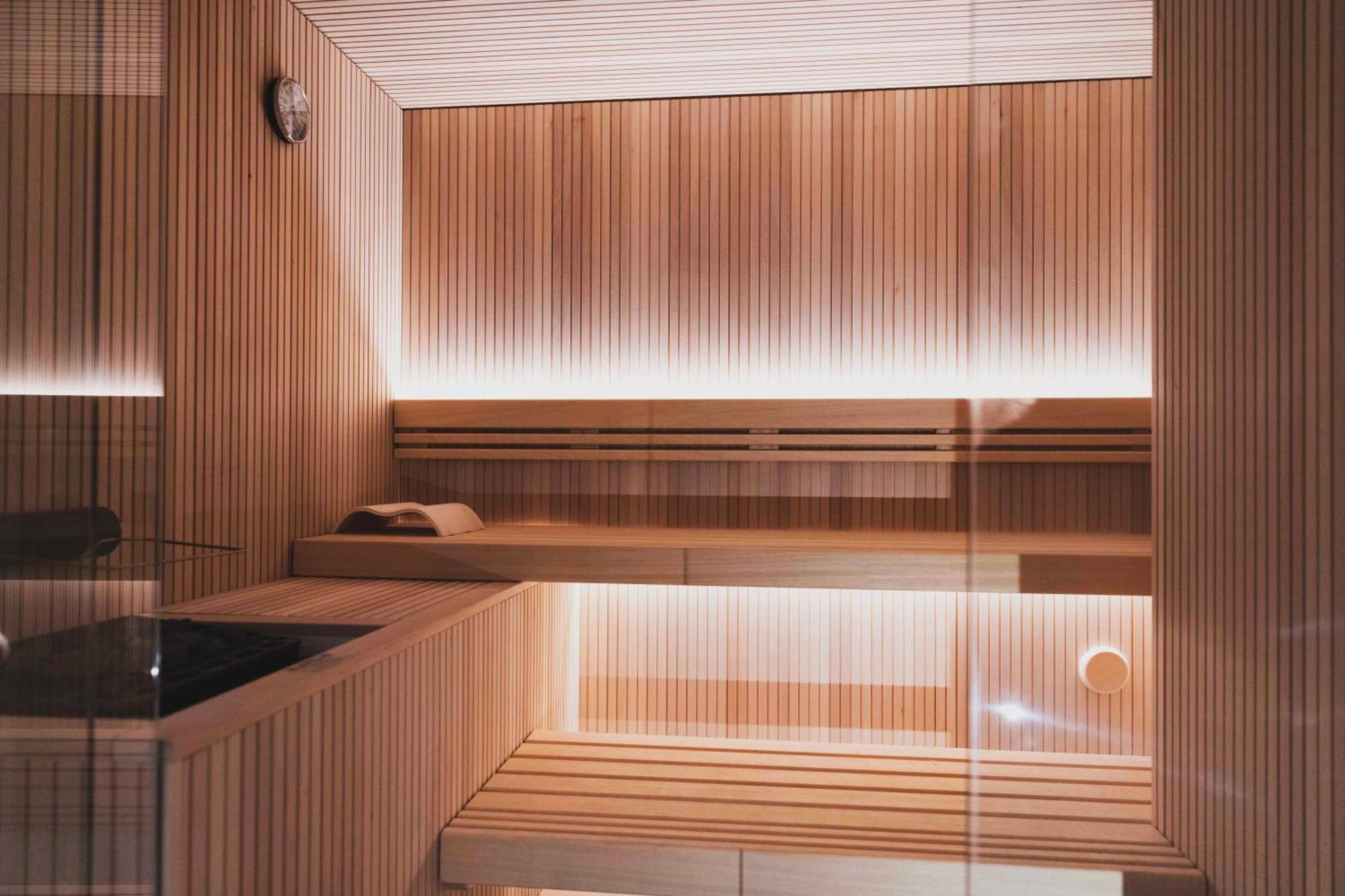Hotel La Gemma 佛罗伦萨 外观 照片 A modern Finnish sauna